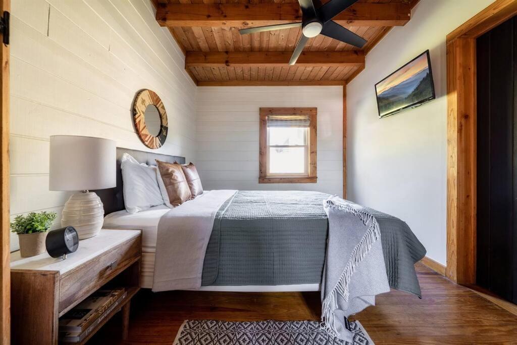 Mulberry Ridge Villa เซอเวียร์วีล ภายนอก รูปภาพ